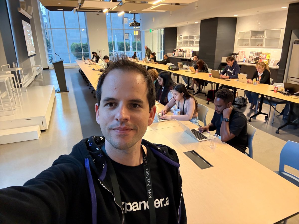 xpander.ai tweet media