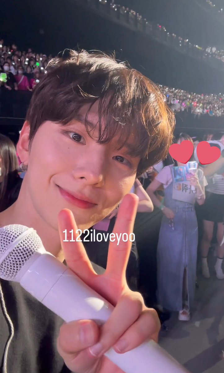 초푸 ㅠㅠ !!!!!! 눈밑점 잘보이는것도 조아.. 어드케