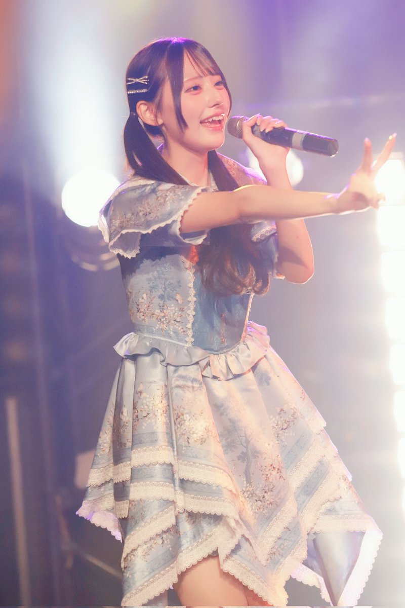 レインツリー アメリカにずっと住む．．．つもり: 夏の終わりに小さな黄色い花