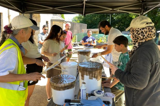 cemvoscot's tweet image. A nice article introducing the goals of the Ethnic Minority Environmental Network's Climate Ambassador Programme and a couple of the #ClimateAmbassadors themselves.

glasgowtimes.co.uk/news/25414661.…

#EthnicMinority #Environment #ClimateAction #EthnicMinorityVoices #ClaypitsNatureReserve