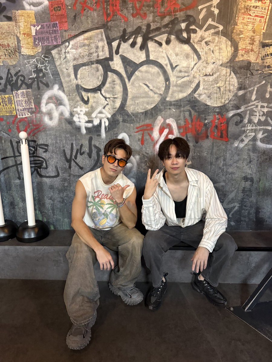 本日はお越しいただきありがとうございました！

このステージを残してくれた、たくちゃんとIOC、ファンの皆様には感謝しかないです。

改めてたくちゃん、けんじ誕生日おめでとう(けんじは写真いないけど)

詳しくはInstagramに書きます！

みんなに会えて幸せな時間でした！

また会おうね！