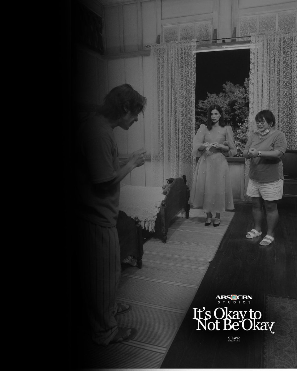 StarCreativesTV's tweet photo. Taympers muna! ⏸️
Konting pahapyaw bago sumabog ang bagyong Mia at Matmat! 🌪️💥

#ItsOkayToNotBeOkayPH #ItsOkayBTS https://t.co/jD5MrLag0d