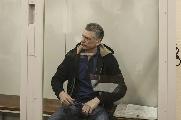 kpru's tweet image. Элитная недвижимость, земельные участки и золотые «червонцы»: у генерала Кузнецова из Мордовии требуют конфисковать коллекцию на полмиллиарда:
kp.ru/daily/27744/51…

Фото: ТАСС
#новости #мордовия