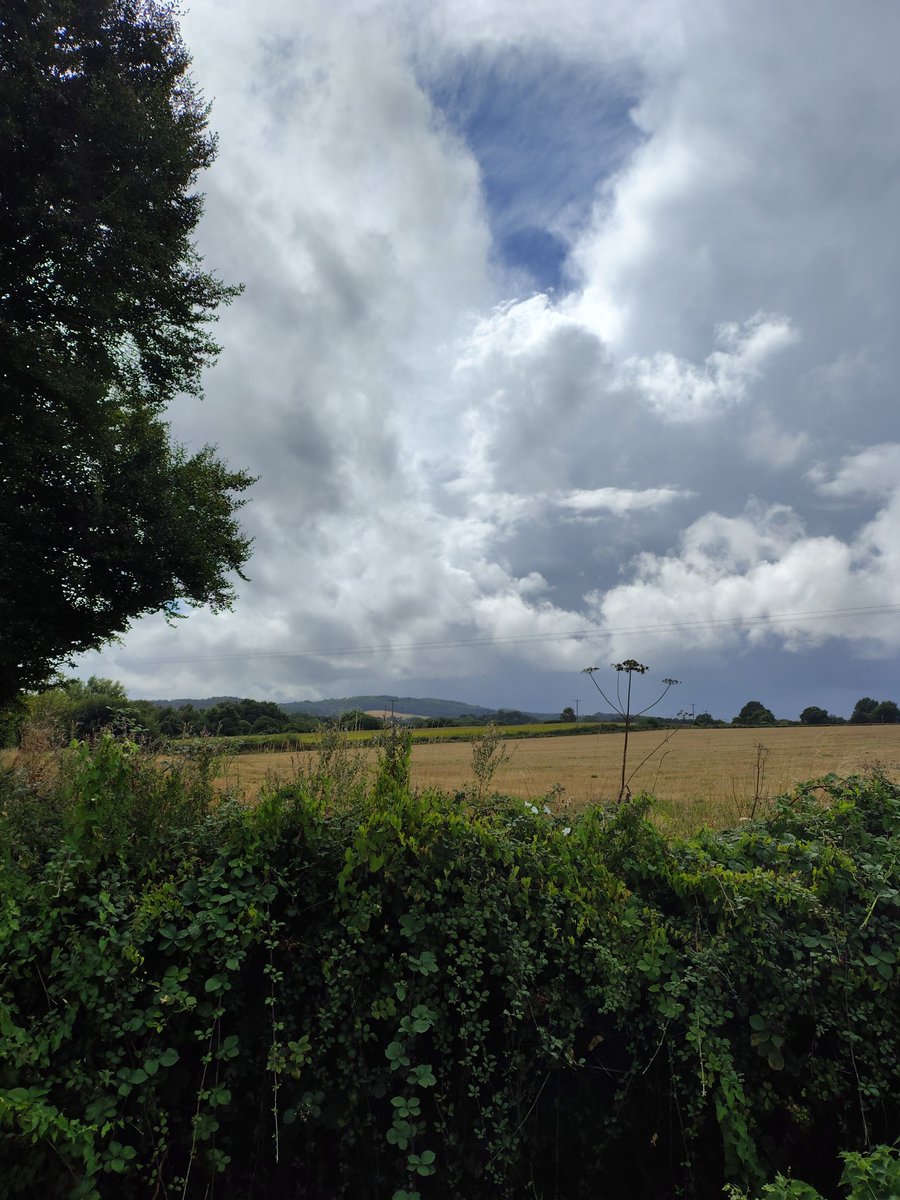 Seemed like it was clearing up until the heavens opened up about twenty minutes later.
