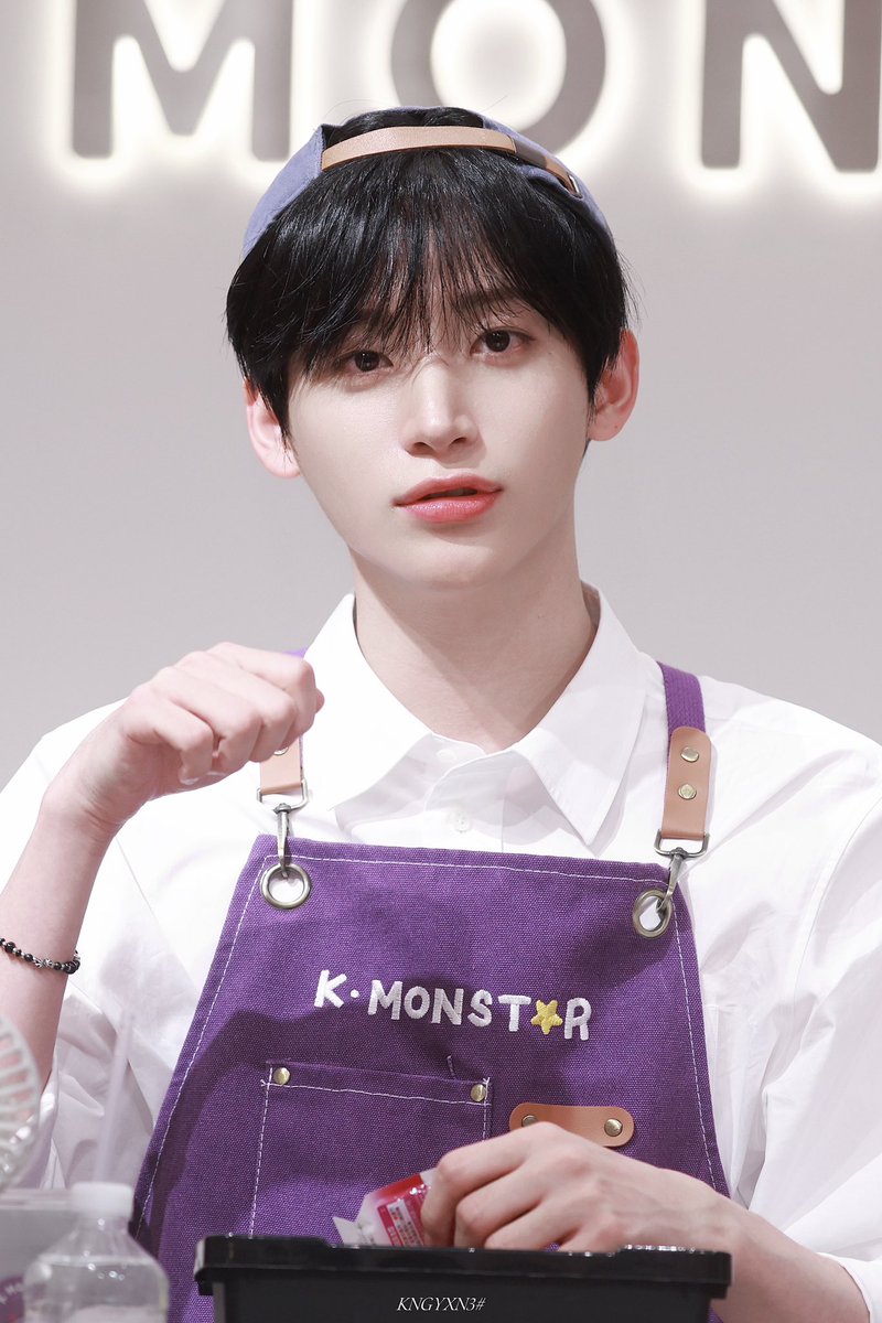 250827 K-MONSTAR 커피타임 HQ

어디서 이런잘생긴 알바생 찾을 수 있징???

<a href="/CRAVITY_twt/">CRAVITY</a> 

 #크래비티 #CRAVITY
 #구정모 #정모 #ジョンモ 
 #KOOJUNGMO #JUNGMO