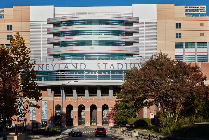 99.1 THE Sports Animal (@sportsanimal991) on Twitter photo "I can't wait to see our fanbase show up in droves. I know this team has worked really hard this off-season. Everybody is excited about the 2025 campaign."
<a href="/AD_DannyWhite/">Danny White</a> joined <a href="/JWilkersonWNML/">John Wilkerson</a> & <a href="/VinceSports/">Vince Ferrara</a> to discuss the upcoming <a href="/Vol_Football/">Tennessee Football</a> season.
omny.fm/shows/sportsta… "I can't wait to see our fanbase show up in droves. I know this team has worked really hard this off-season. Everybody is excited about the 2025 campaign."
<a href="/AD_DannyWhite/">Danny White</a> joined <a href="/JWilkersonWNML/">John Wilkerson</a> & <a href="/VinceSports/">Vince Ferrara</a> to discuss the upcoming <a href="/Vol_Football/">Tennessee Football</a> season.
omny.fm/shows/sportsta…