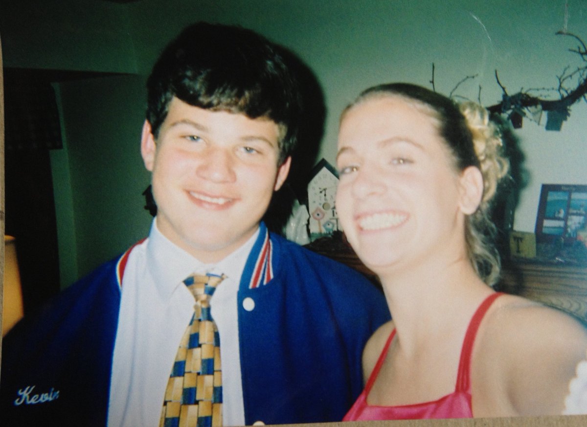 Proud of this guy for making his 14th nfl roster meaning his football career is officially as old as we were when we met 😂🤯 <a href="/kzeit70/">Kevin Zeitler</a>