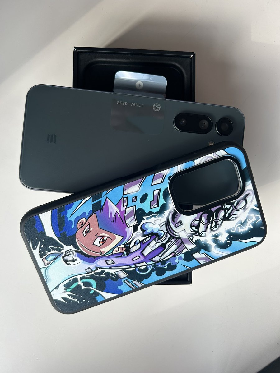 Ninie010 (@ninie010) on Twitter photo Got my <a href="/solanamobile/">Seeker | Solana Mobile</a> today 🔥🔥🔥 Can’t wait to use it together with my <a href="/SOLYD_STORE/">SOLYD</a> phone case with <a href="/sagamonkes/">saga monkes</a> art! LOVE IT ❤️💥 Got my <a href="/solanamobile/">Seeker | Solana Mobile</a> today 🔥🔥🔥 Can’t wait to use it together with my <a href="/SOLYD_STORE/">SOLYD</a> phone case with <a href="/sagamonkes/">saga monkes</a> art! LOVE IT ❤️💥