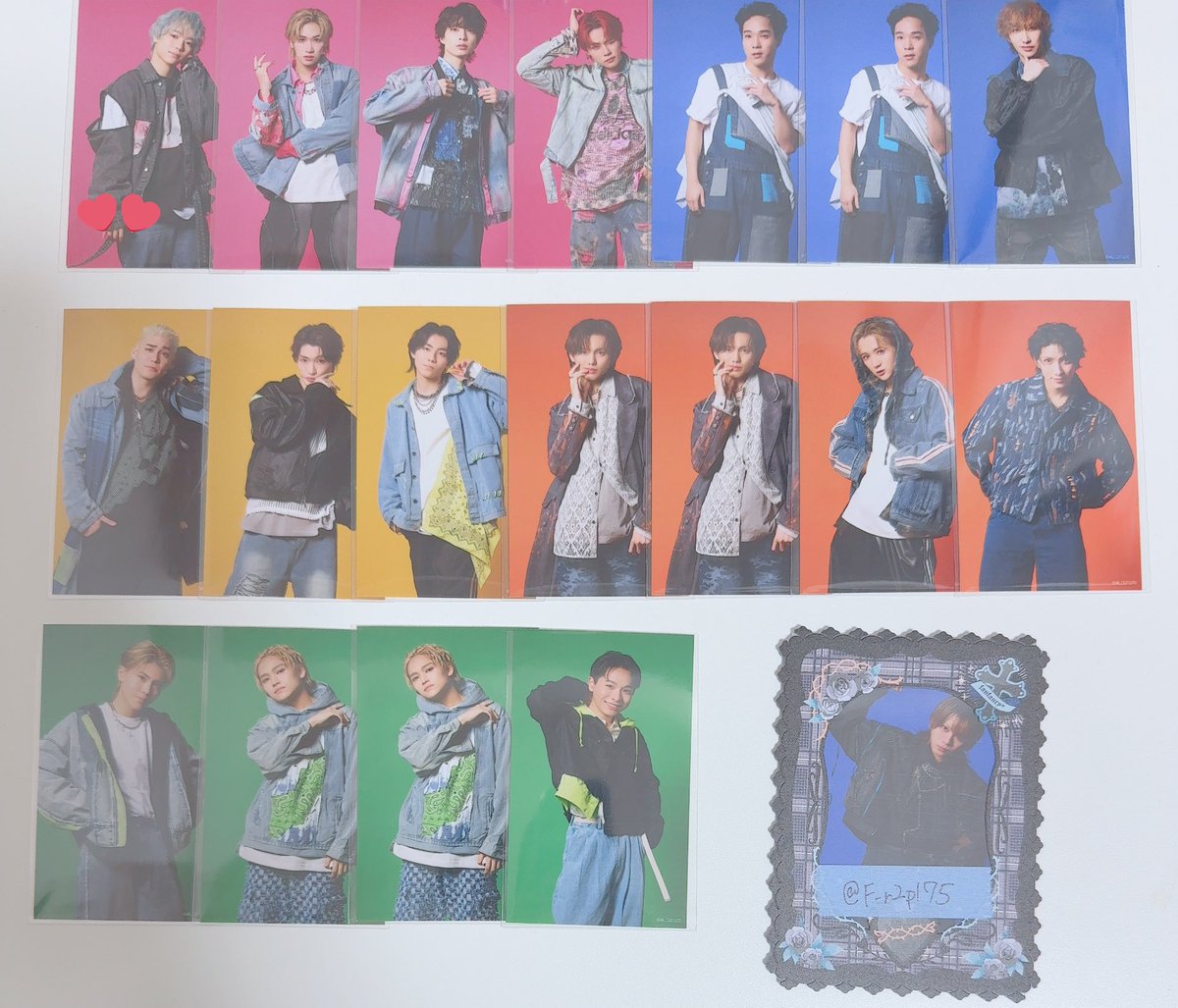 【交換】ACTORS☆LEAGUEアクターズリーグ ダンス アクリ A☆Lくじ ランダムハーフブロマイド

譲:下記画像（💕端に折れあります。）

求:佐藤流司

郵送、都内手渡し、アクリ⚽️手渡し
2:1等、異種交換可能です。