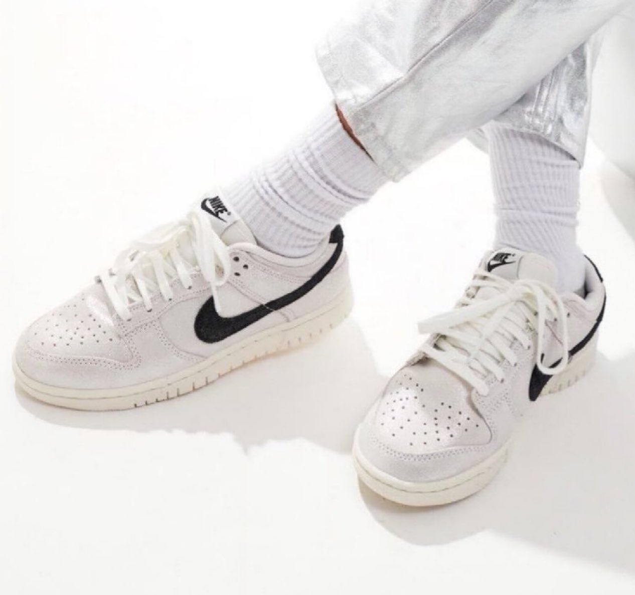 SNKR_TWITR on X: 