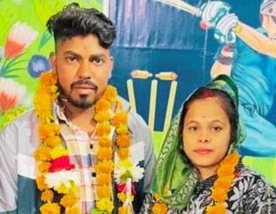 दलित हिंदू नहीं हैं। 📢📣

ग्वालियर में SC युवक और शिवानी झा ने लव मैरिज की तो लड़की वालों ने इसे रक्त शुद्धता पर हमला समझा।

लड़की के पिता द्वारका प्रसाद झा ने अन्य रिश्तेदारों के साथ मिलकर अपने ही दामाद की हत्या कर दी।

इस तरह उन्होंने हिंदू धर्म और रक्त शुद्धता की रक्षा की।