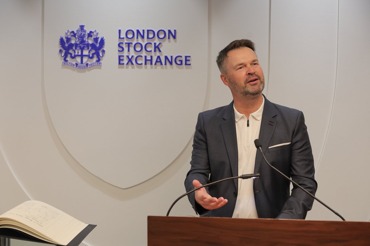 LSEplc's tweet image. Fiinu plc is back on #AIM! 🏦

Following its acquisition of Everfex, an SME FX business trading as Stały Kurs in Poland, #Fiinu has a strong platform for European expansion and fintech innovation.

👉 Read more: lseg.group/47gMOAc

#MarketOpen #Fintech #SMEs