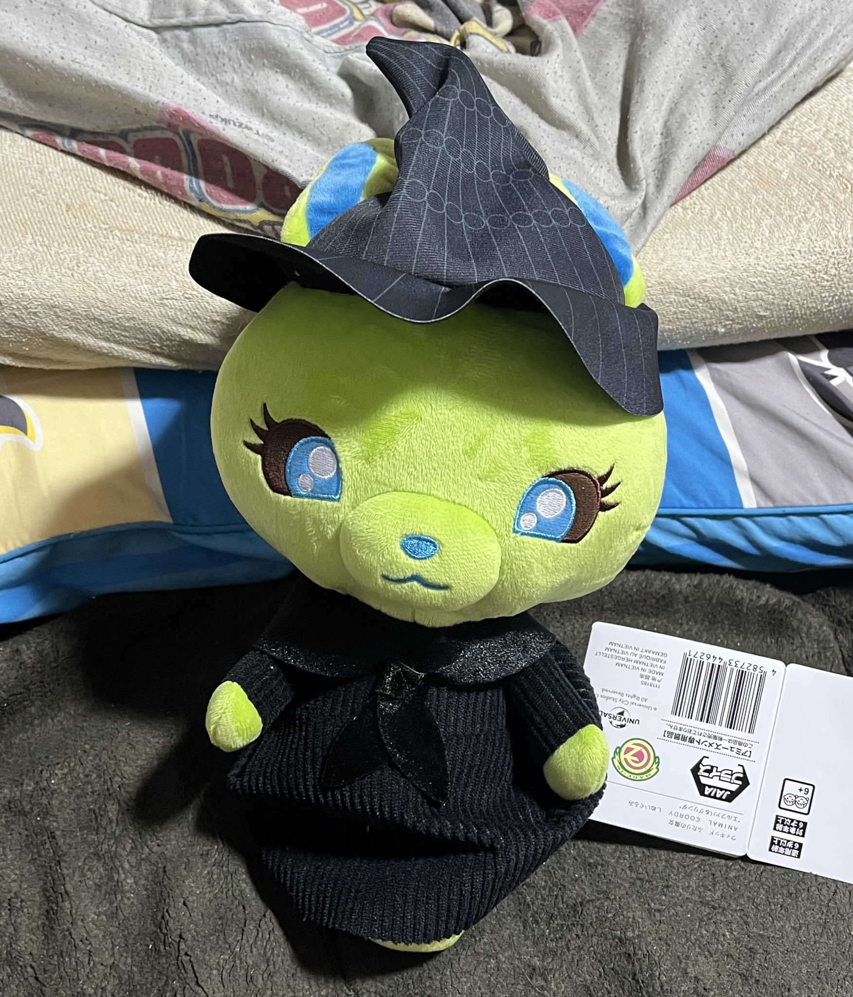 ウィキッド　エルファバ　ぬいぐるみ WICKED／ちょっこりさん／エルファバ｜商品情報｜タカラトミーアーツ