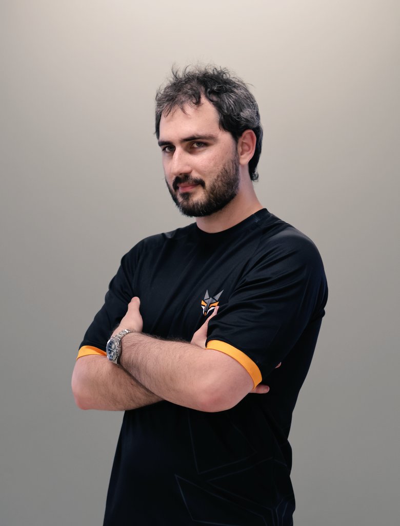 KitsuneGamingZA's tweet photo. We had to do a sneaky little coach appreciation post for @melkiesxd 😋🤙

#kitza https://t.co/lQ3xIZpV5F