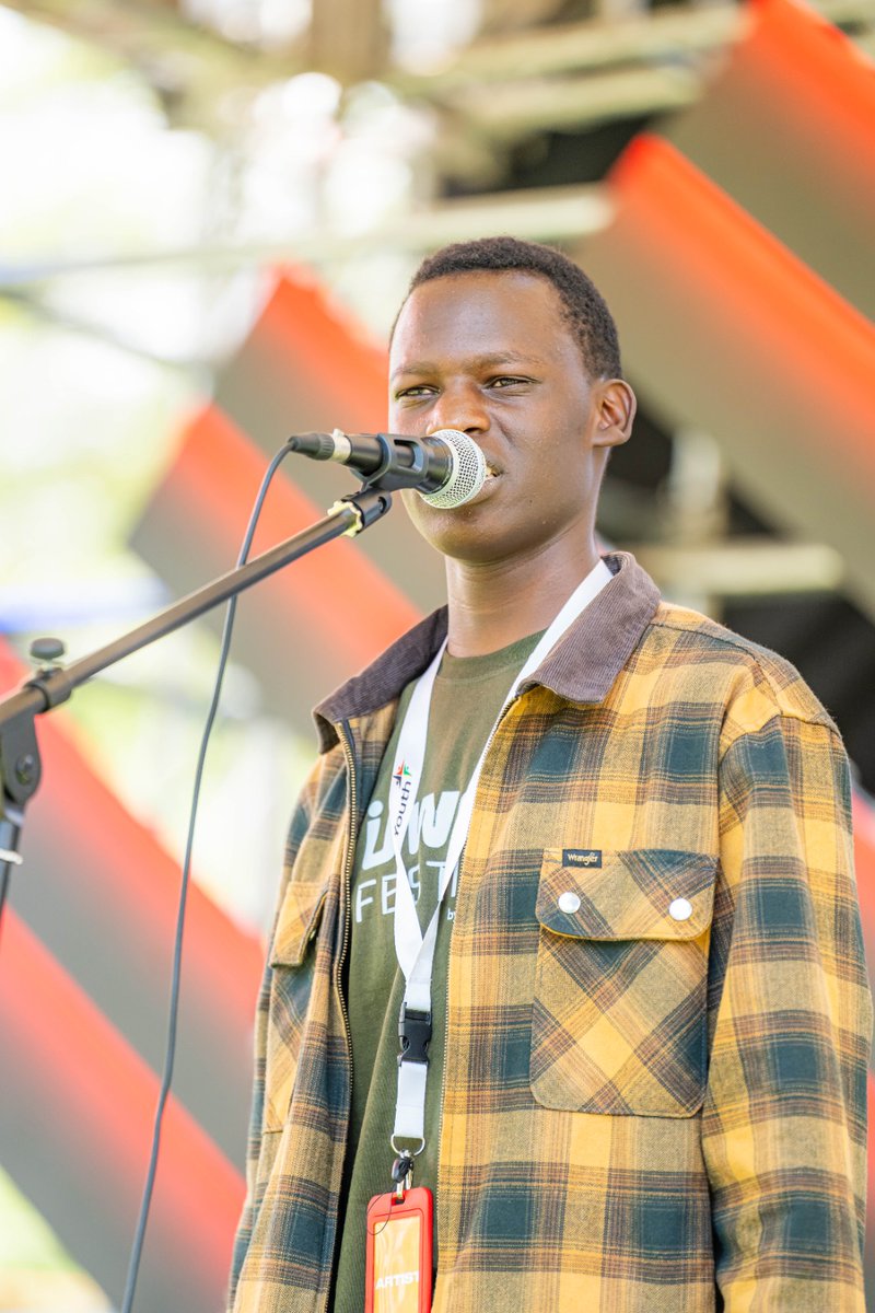 TribelessYouth's tweet photo. The ARTISTS and their crafts commemorating #KatibaAt15 at the ongoing #UwaziFestival Nyayo Gardens Nakuru 

Make your way. Celebrate History. 

#UwaziFestival2025 https://t.co/UppPMkkmHw