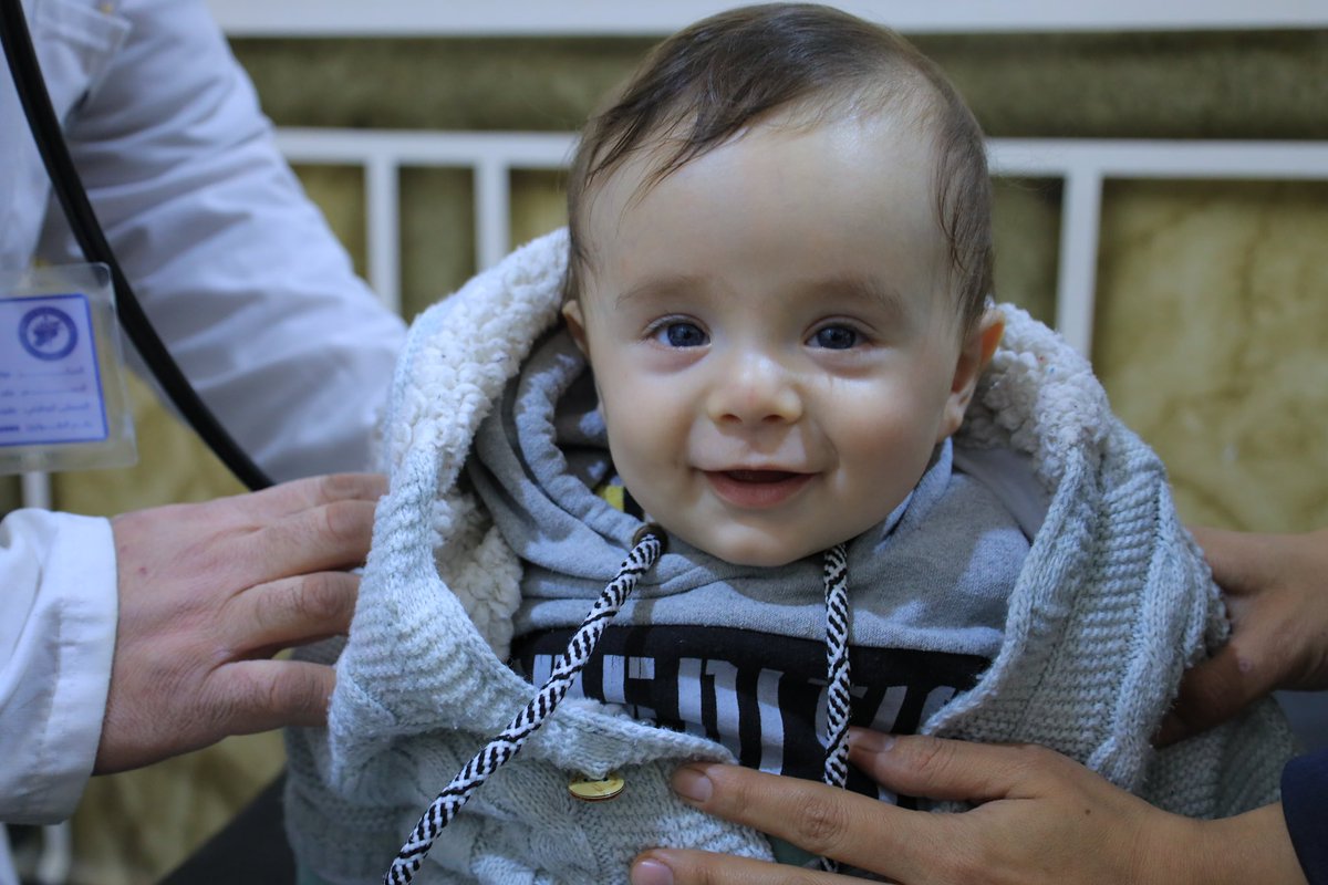 WHOSyria's tweet photo. 4-month-old Walid struggled to breathe. Thanks to care at Kurin Health Centre in Idlib, he recovered quickly. 

With @UNCERF support, @WHO and @SAMS_Arabic provide pediatric care to 50+ children daily – easing the burden on families in rural Syria. 

🔗 https://t.co/15ek0Dgkrp https://t.co/Pf3HB4cr7d