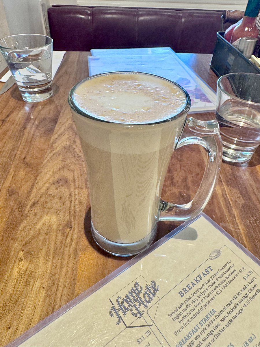 Breakfast in San Francisco? @sfhomeplate is a win serving Thanksgiving Coffee in the Marina District.