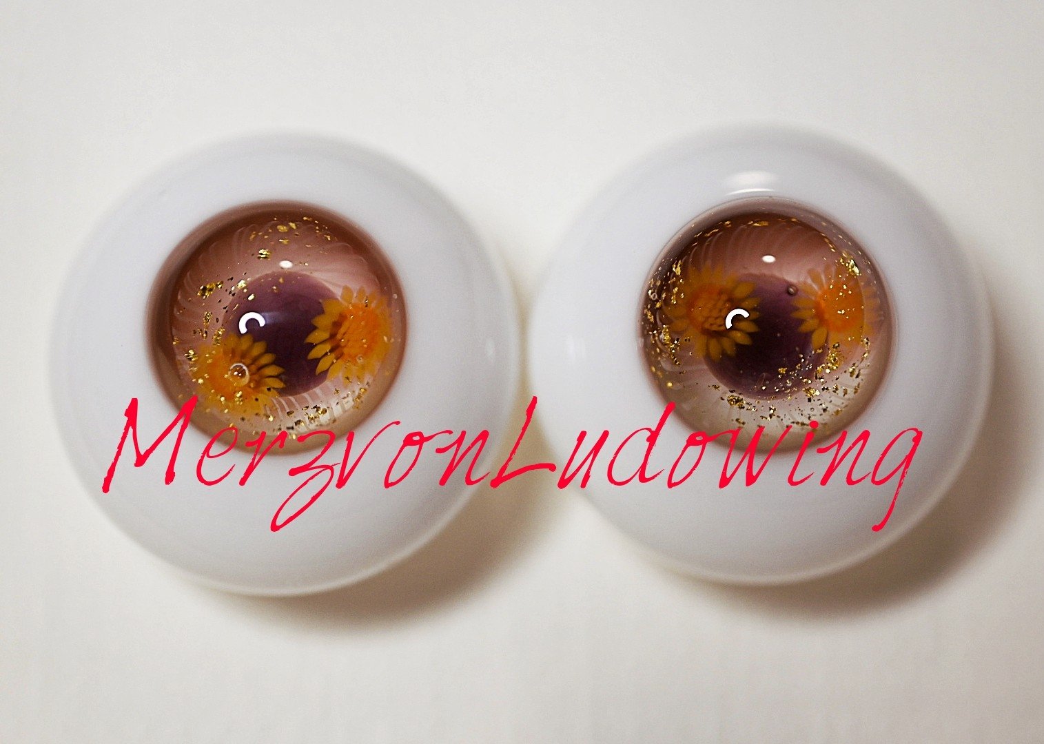 DOLK×MIYABI グラスアイ(18ミリ) DOLK×MIYABI GLASS STUDIO】 White love milky clover Gold
