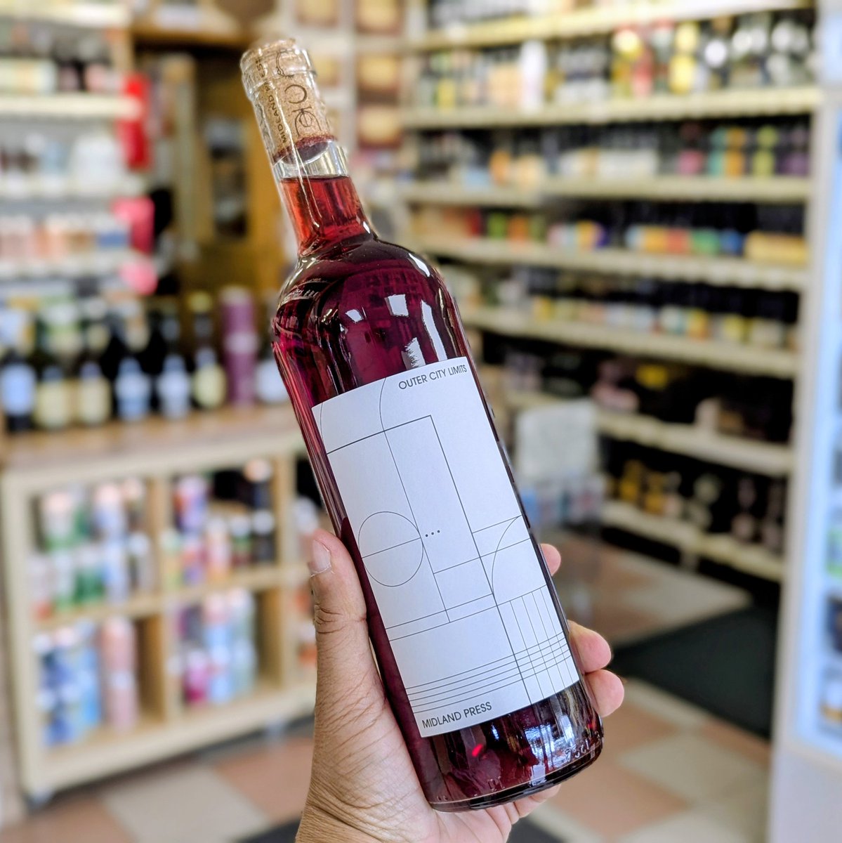 StirchleyWines's tweet image. Back in stock....

🍷Outer City Limits 2024

#VivaStirchley #VivaBrum #ShopIndependent #MadeInBirmingham🐂