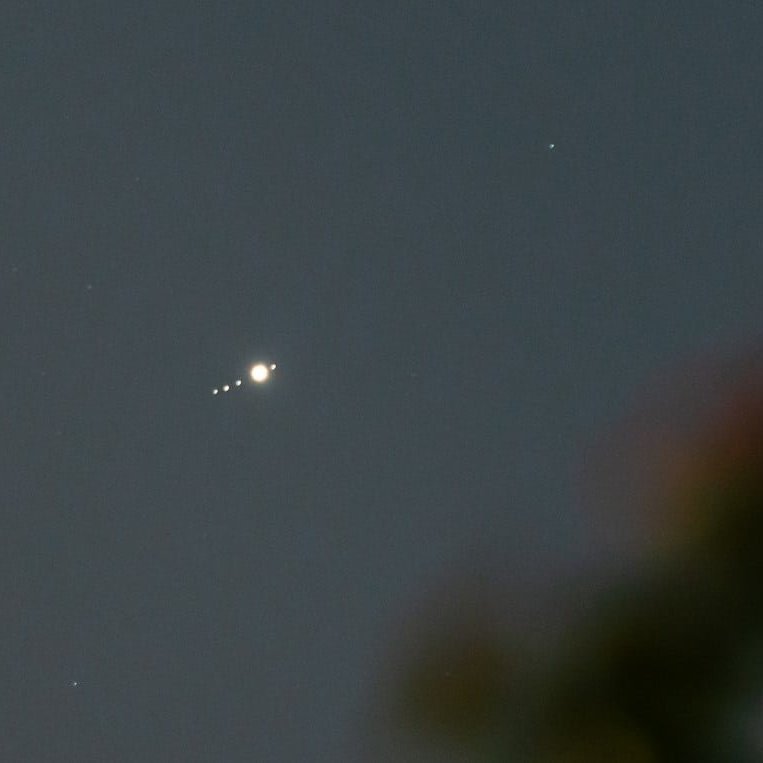 Jupiter and its 4 Galilean Moons. 🌌