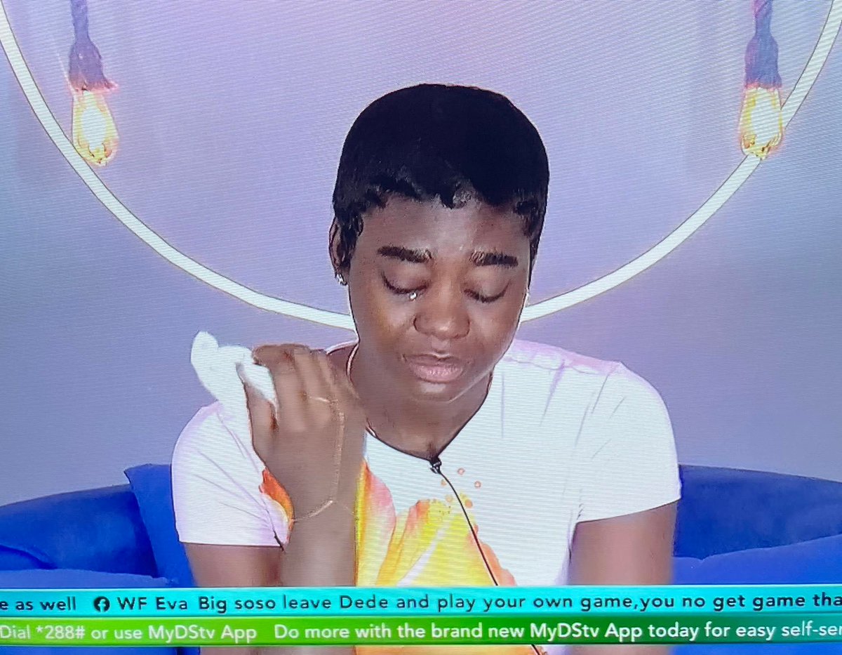 itxkingvido's tweet image. Dede is cr¥ing in the diary room because she wants to wish her mom a happy birthday and also her late dad’s birthday is today, both of them has same birth date😢💔💔

#BBNaija
#BBNaijaS10
#bigbrothertvshow