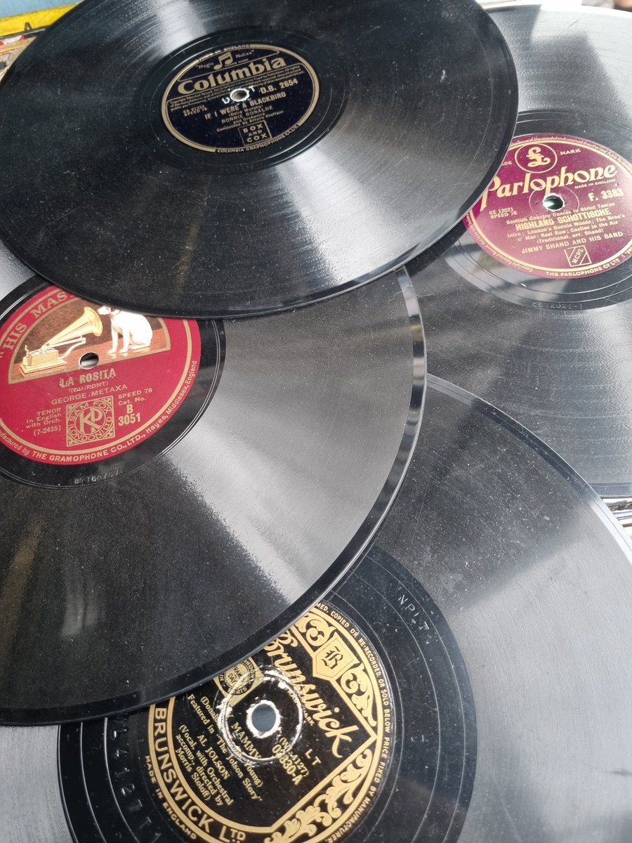 MadHatDJ/Backtracks Music shop (@backtracksedin) on Twitter photo Sorting 100s Old vintage Gramophone 30s 40s 50s records 10in 12in 78rpm Bakelite Jazz Scottish Big Bands Piano Orchestras special Labels & Covers <a href="/BacktracksEdin/">MadHatDJ/Backtracks Music shop</a> music shop Scotland Sorting 100s Old vintage Gramophone 30s 40s 50s records 10in 12in 78rpm Bakelite Jazz Scottish Big Bands Piano Orchestras special Labels & Covers <a href="/BacktracksEdin/">MadHatDJ/Backtracks Music shop</a> music shop Scotland