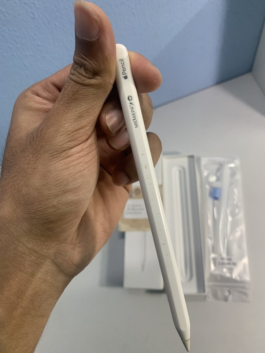 st_byphone's tweet photo. Apple Pencil Gen2 มีรอยแม่เหล็ก+สลักชื่อตามภาพ ไม่มีผลต่อการใช้งาน
แถมเคส1อัน
ราคา 1,450.- ส่งฟรี นัดรับนครนายก
ทักไลน์ตอบไว👉🏽 https://t.co/p9t7y2XlMf

#ปากกาไอแพด #applepencilมือสอง #ApplePencilมือ2  #applepencil #ส่งต่อapplepencil #ส่งต่อปากกาไอแพด #ipadAir5 #ipadPro #ipadmini6 https://t.co/1M9fvAfRms