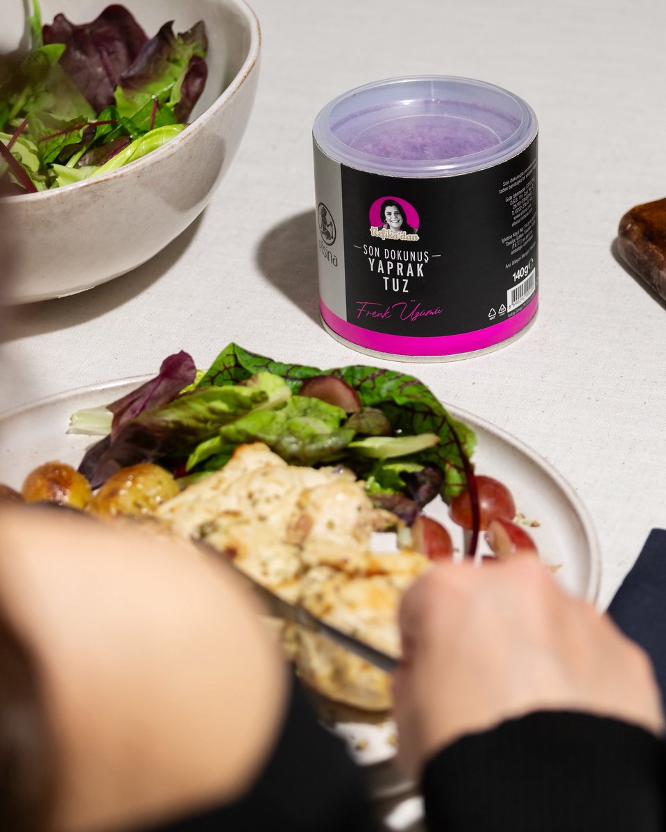 Sofranıza renk, tabaklarınıza fark katın! 💜🧂

Efsina Violet Yaprak Tuzu, doğal yapısı ve göz alıcı rengiyle sıradan yemekleri özel kılar.

Rafine edilmemiş, katkısız ve dengeli…
Her tabakta hem estetik, hem lezzet arayanlara!

.
🌐 efsina.com