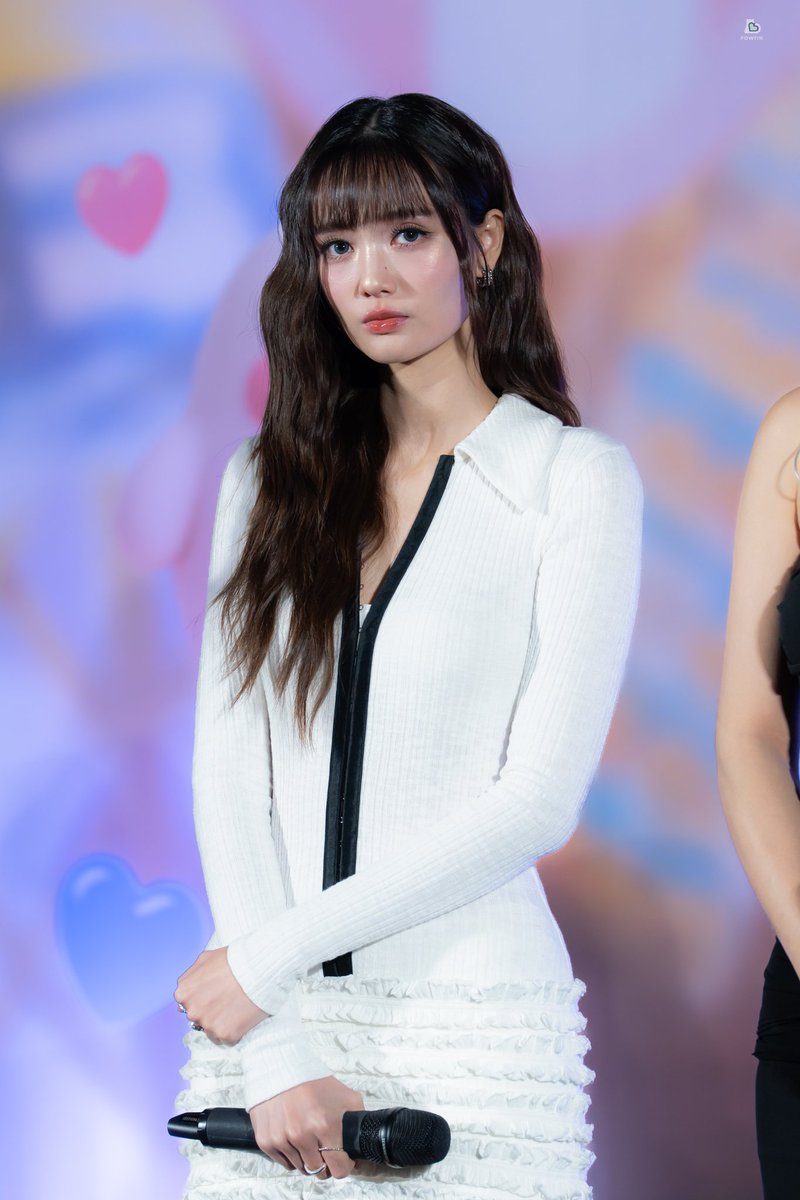 Pow_141511's tweet image. คุณเนยวันนี้ดาเมจกับกล้องผมมากคับบบบ 🤭🌷

WANMAEWNAM LOVE FOREVER  

#WhaleStorexoxoFinalEP 
#piployRR