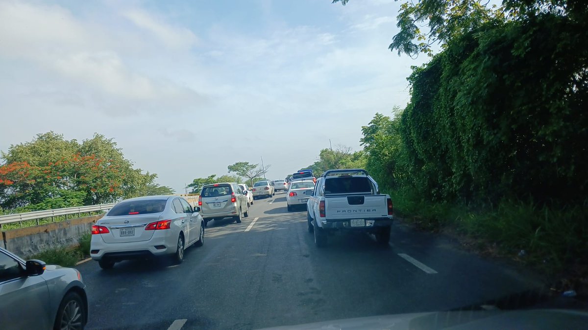 heraldodetab's tweet photo. 🚨 Alerta vial

🚗🚙🛺🚌 Tráfico pesado desde el kilómetro 9 de Parrilla a Guayabal. Recuerde, si va por la zona circule con precaución

📸 Fotos: Ariel M https://t.co/Xo7VJvgfuf