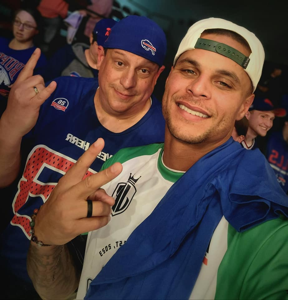 417Mafia's tweet photo. Welcome back to #BillsMafia #AllProPo!! https://t.co/FGCshfyf9Z