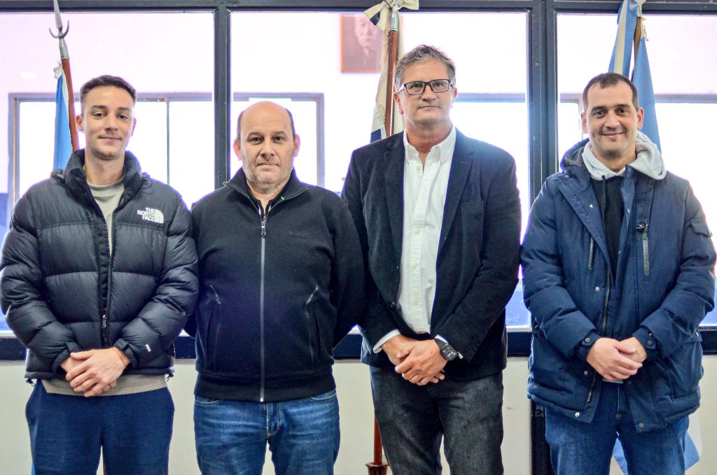 #Quilmes Anoche, el vicepresidente <a href="/CristianCiari/">Cristian Ciari</a> en <a href="/radiofmq/">Radio FMQ</a>: "una auditoría es mirar para atrás, yo pienso para adelante, tenemos un déficit mensual de $150 millones más un remanente y creo que estaremos en unos $900 millones a fin de año. Hay que poner la cabeza ahí...".