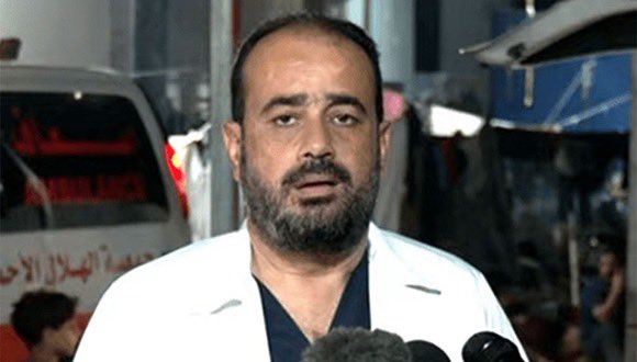 (1/3) 🇵🇸 Sistema de Salud de Gaza Colapsa bajo Bombardeos y Asedio. Los hospitales de Gaza operan al 300% de capacidad durante intensos ataques israelíes y severa escasez. El director de Al-Shifa reporta:
• 🏥 Instalaciones saturadas: Pacientes en pisos/calles sin espacio