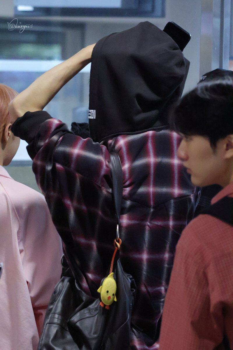 250827
🐤

#NCTDREAM  #엔시티드림
#박지성 #JISUNG #지성 #チソン