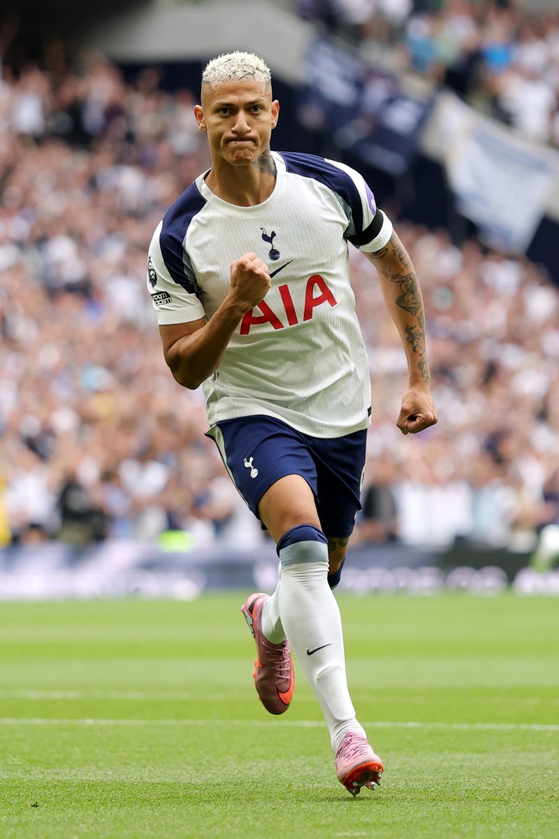 WhoScored's tweet image. Richarlison is currently the highest-rated player in the Premier League (8.26). 🌟