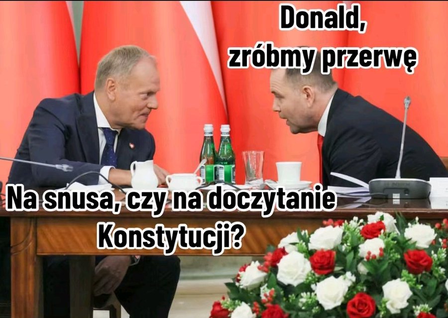 GzXhf-7X0AAfTHN?format=jpg&name=900x900