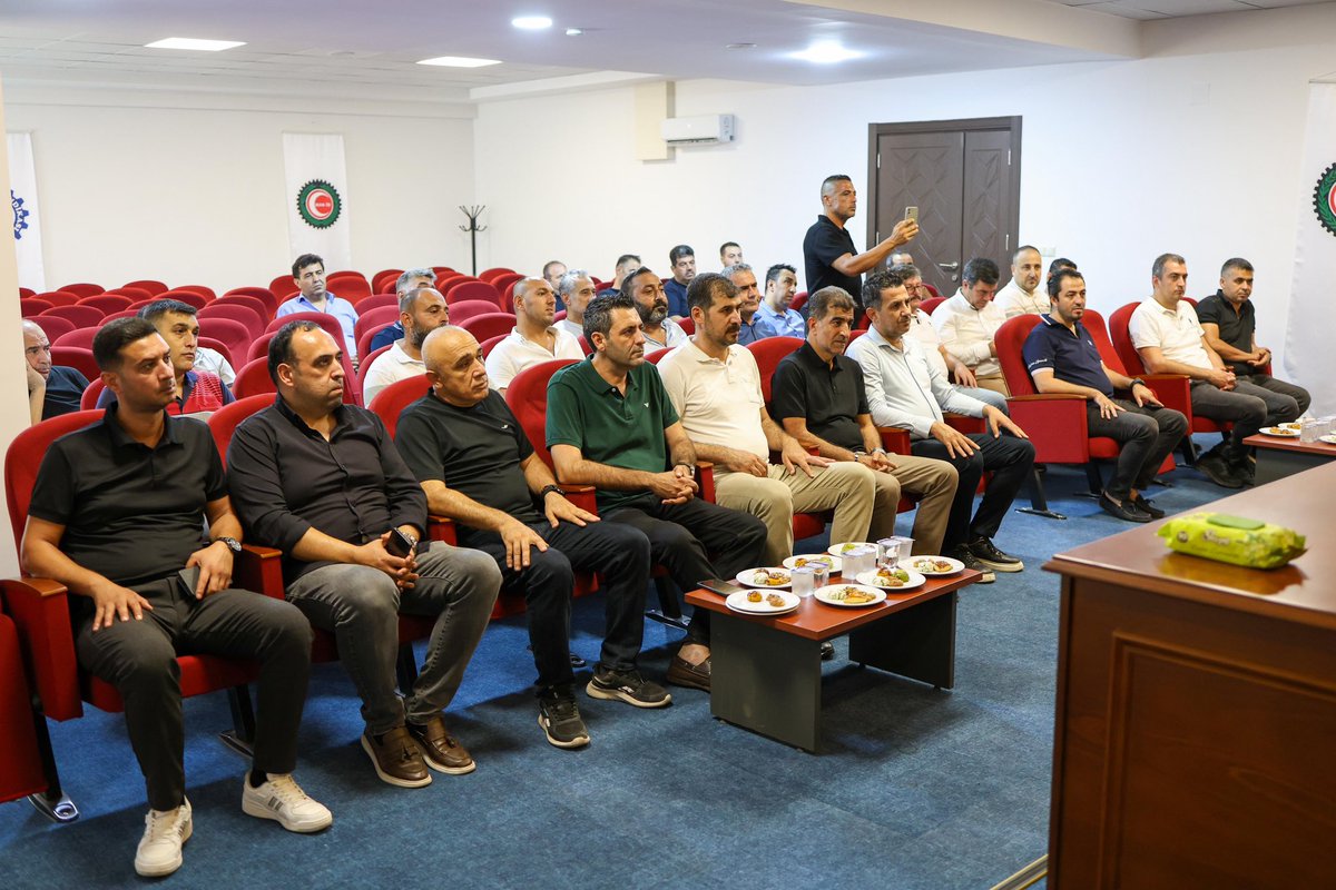 CHP Hatay Milletvekili Sn Nermin Yıldırım KARA Sendikamızı ziyaret etti.Nazik ziyaretlerinden dolayı kendisine çok teşekkür ediyoruz.