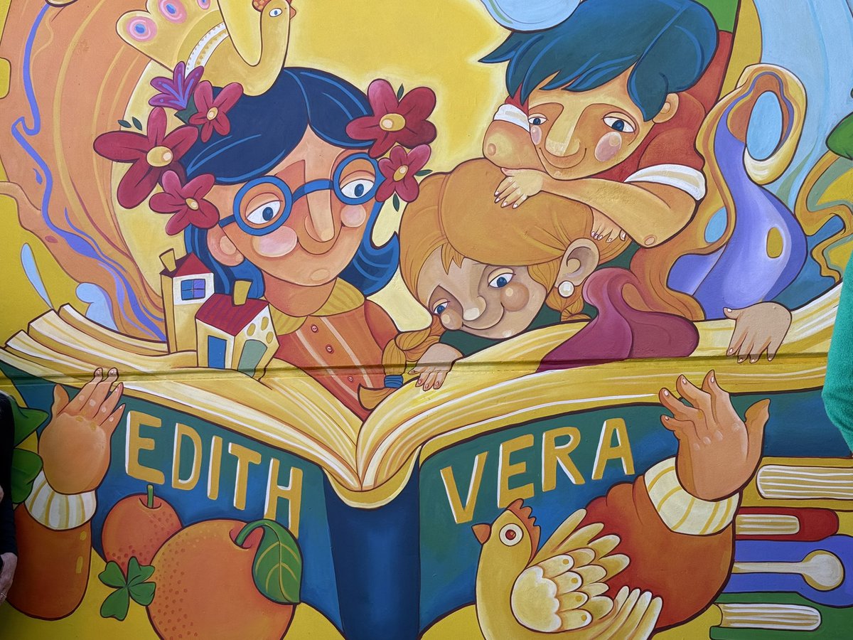 vnavarroalegre's tweet photo. Honramos la memoria de Edith Vera, cuya poesía y amor por la educación siguen iluminando #VillaMaría. 

Su legado nos inspira a acompañar a los niños y niñas a soñar, crear y crecer, llevando el arte y la cultura a cada rincón con alegría y esperanza.

#Cultura #Memoria https://t.co/8JxiFyehhV