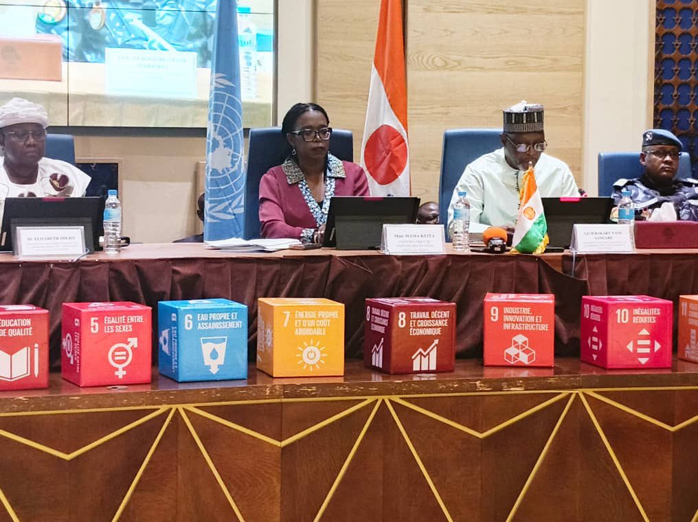 🤝 Ce 27 août, l’#UNFPA, à travers son Représentant M. Saidou Kaboré, a pris part au lancement des Programmes phares du Gouvernement &amp; du Système des Nations Unies au Niger

👉 Gouvernance socio-économique
👉 Éducation &amp; formation
👉 Jeunesse &amp; emploi
👉 Souveraineté alimentaire