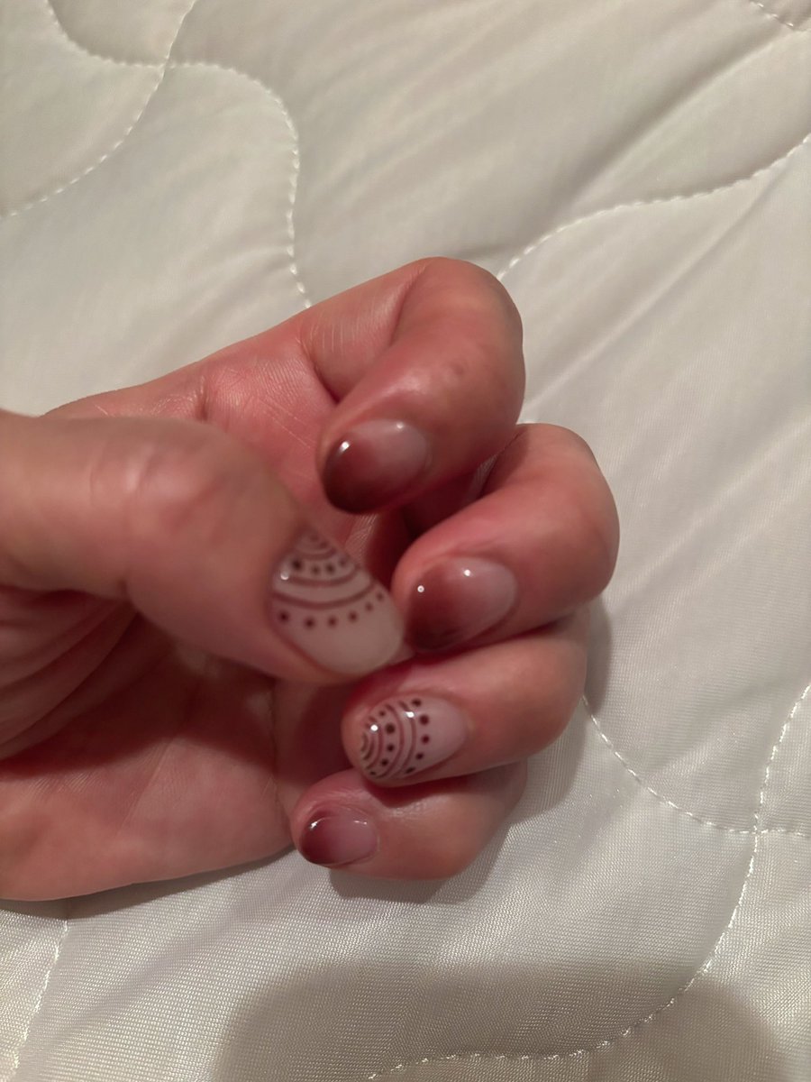 ライブ用ネイル
波紋柄と赤いグラデ
広島行くよー
#波紋　#HiromitsuKitayama 
#北山宏光LIVE2025
#北山宏光_波紋