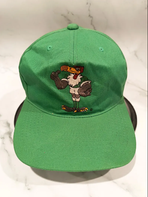 ArtexPunch's tweet image. 🧢 Custom Embroidery that pops!
#CustomEmbroidery #CapDesign #StreetStyle #UniqueDesigns