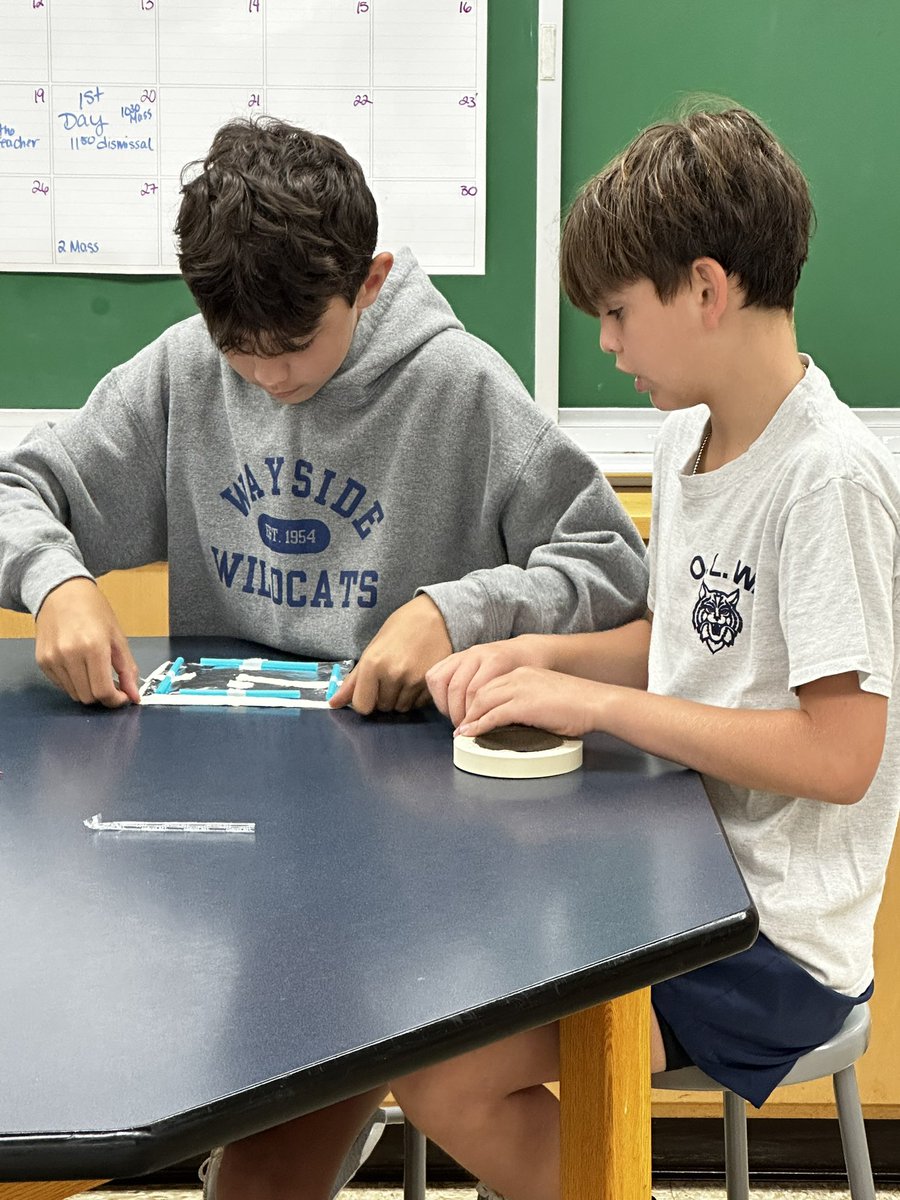 msgriesmeyerOLW's tweet photo. Whose boat can hold the most marbles? 7th and 8th grade began the year with a design challenge. @olwschoolAH https://t.co/pGaFNnastm