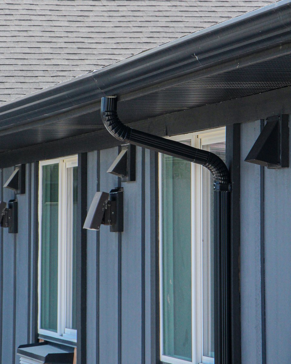 A seamless trio: gutters, downpipes, and flashing work together to protect your roof and siding from water damage. At Slegg Building Materials, you’ll find everything you need to keep your building protected. #sleggbuildingmaterials