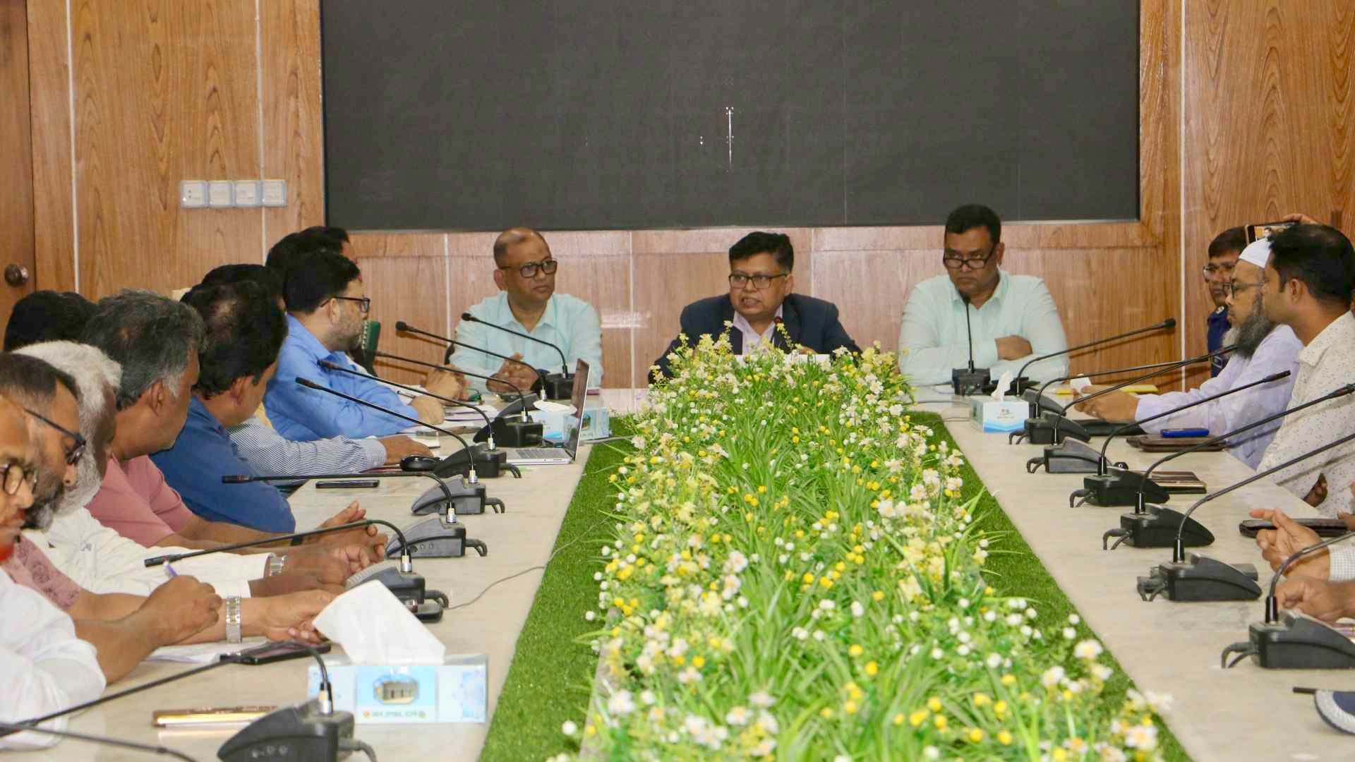 নওগাঁর প্রধান সড়ক চার লেনে উন্নীতকরণের উদ্যোগ