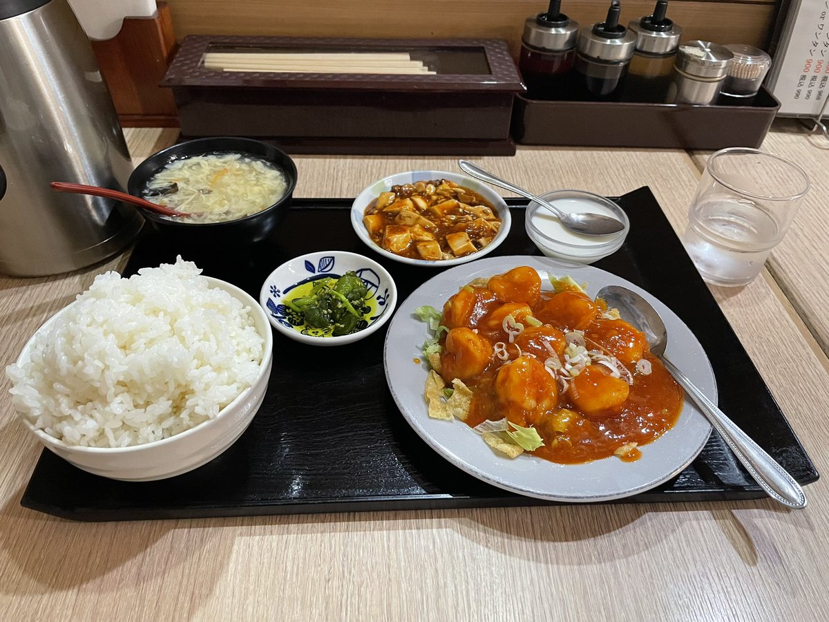 bug159753's tweet photo. この頃の食事。 https://t.co/ZGiWqKMGoR