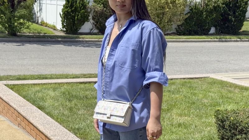 💼✨ Looking for the perfect crossbody bag without breaking the bank? Stylists swear these under-$200 picks are 🔥 for every occasion! Grab yours and level up your style game! 👛💥  

Read more here👇  
zurl.co/ZRQl8  

#FashionFinds #BudgetStyle #AccessoryGoals