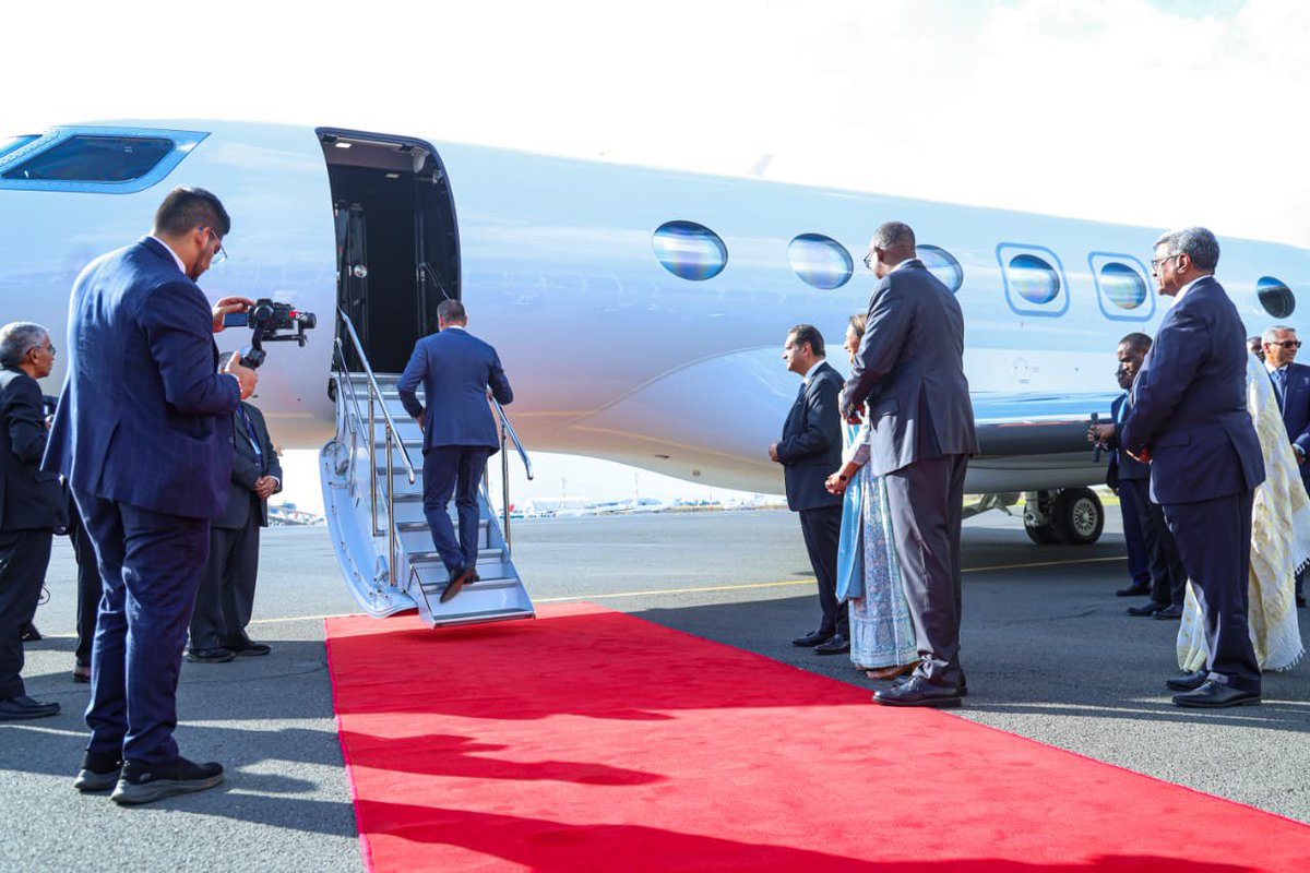 Hon. Aden Duale, EGH (@honadenduale) on Twitter photo Saw off His Highness Prince Rahim Aga Khan V at Jomo Kenyatta International Airport after his three-day official visit to Kenya, undertaken at the invitation of H.E. President <a href="/WilliamsRuto/">William Samoei Ruto, PhD</a>.
On his first visit since assuming leadership in February, the 50th hereditary Imam of Saw off His Highness Prince Rahim Aga Khan V at Jomo Kenyatta International Airport after his three-day official visit to Kenya, undertaken at the invitation of H.E. President <a href="/WilliamsRuto/">William Samoei Ruto, PhD</a>.
On his first visit since assuming leadership in February, the 50th hereditary Imam of