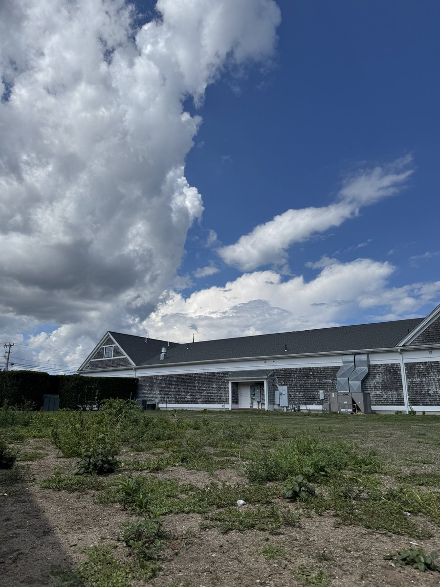 Storm developing <a href="/SurfSkiWeather/">Tim Kelley</a>?