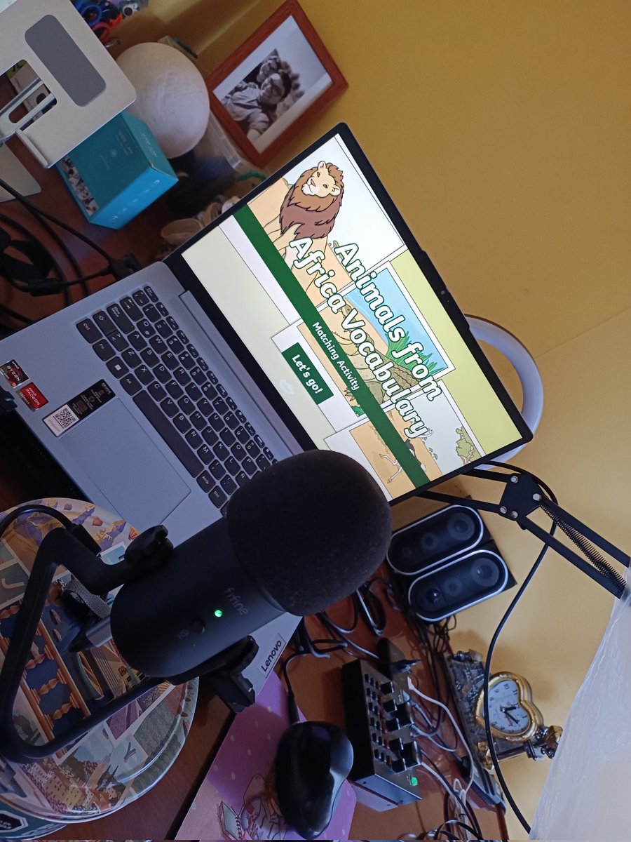 soy_huicana's tweet image. Clase 1 terminada 🥳 #LearnItEasy 👩🏻‍🏫🍎