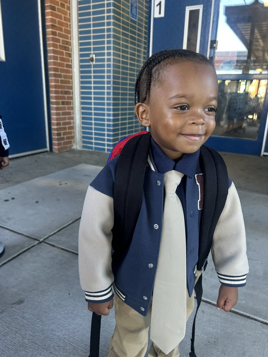 l0money_'s tweet image. My little man 🥺💙 #Prek #SchoolFlow